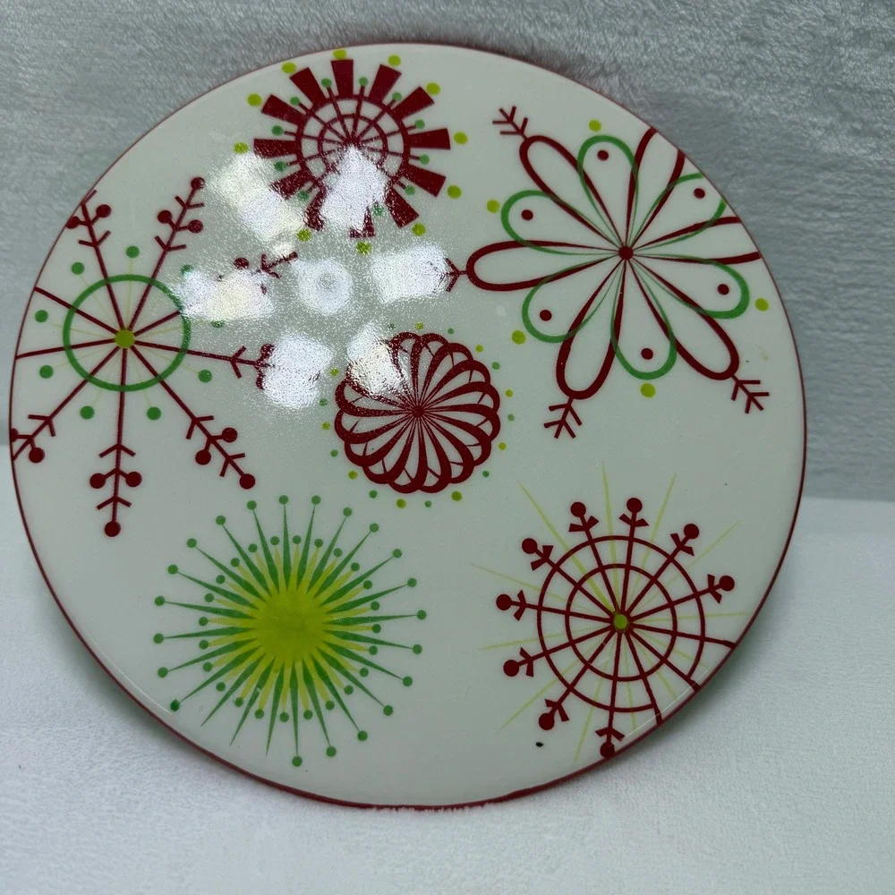 Sur La Table Room Creative Christmas Snowflake Cake Stand Red Green Holiday